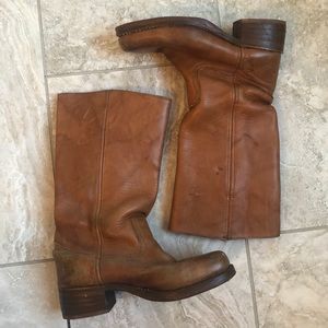 Frye Campus boot